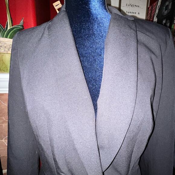 Worthington Rayon Blazer Black Fitted Button Closure Womens Size 8 - Picture 3 of 10